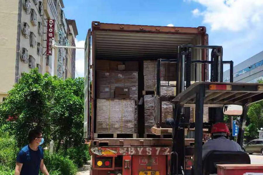 How to load container under the epidemic