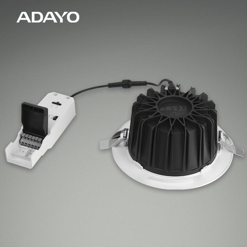 STARK-C die casting downlight with reflector and COB version